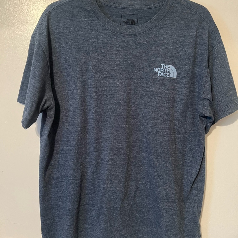 The North Face M Women's Heather Blue Short Sleeve T-Shirt Butterfly